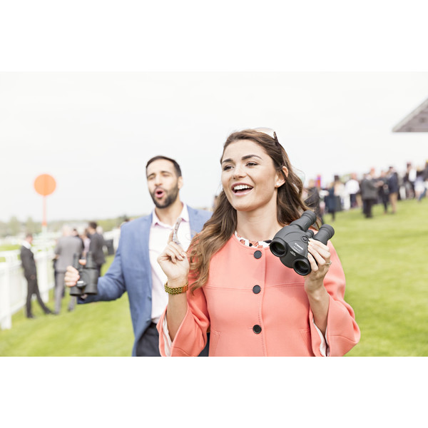 Canon Bildstabilisiertes Fernglas 10x30 IS II