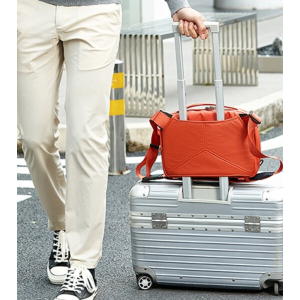 Summit-Creative Tenzing Shoulder bag 10l champagne